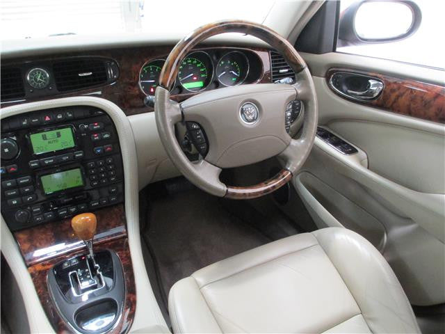 2004 Jaguar XJ V8 3.5