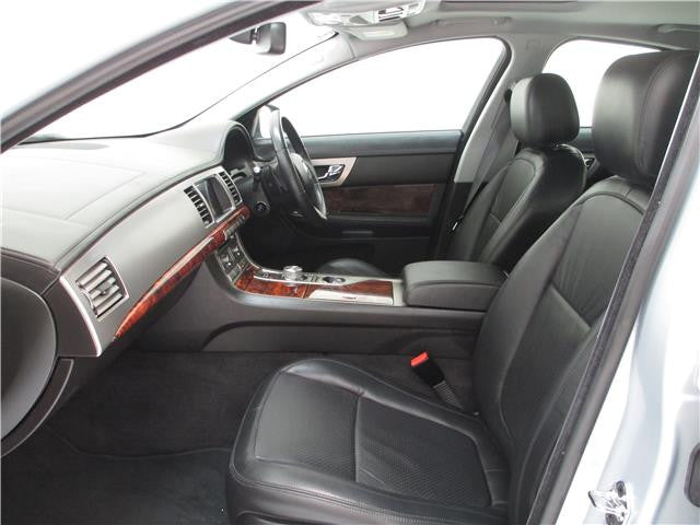 2008 Jaguar XF V6 3.0 Premium Luxury