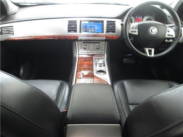 2008 Jaguar XF V6 3.0 Premium Luxury